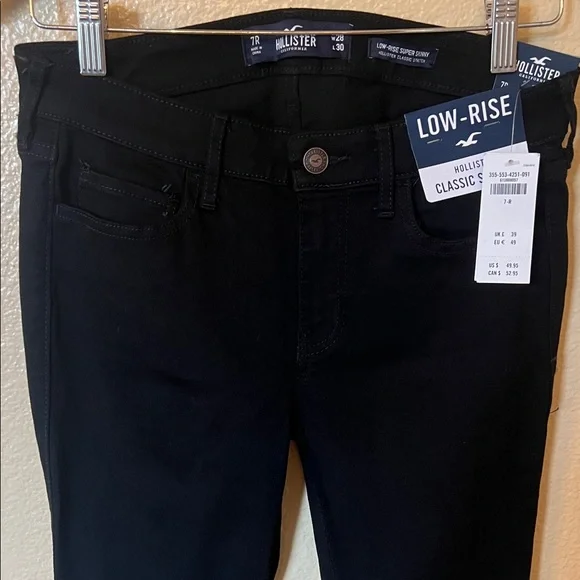Hollister Women's Skinny Jeans - Black - Picture 3 of 4